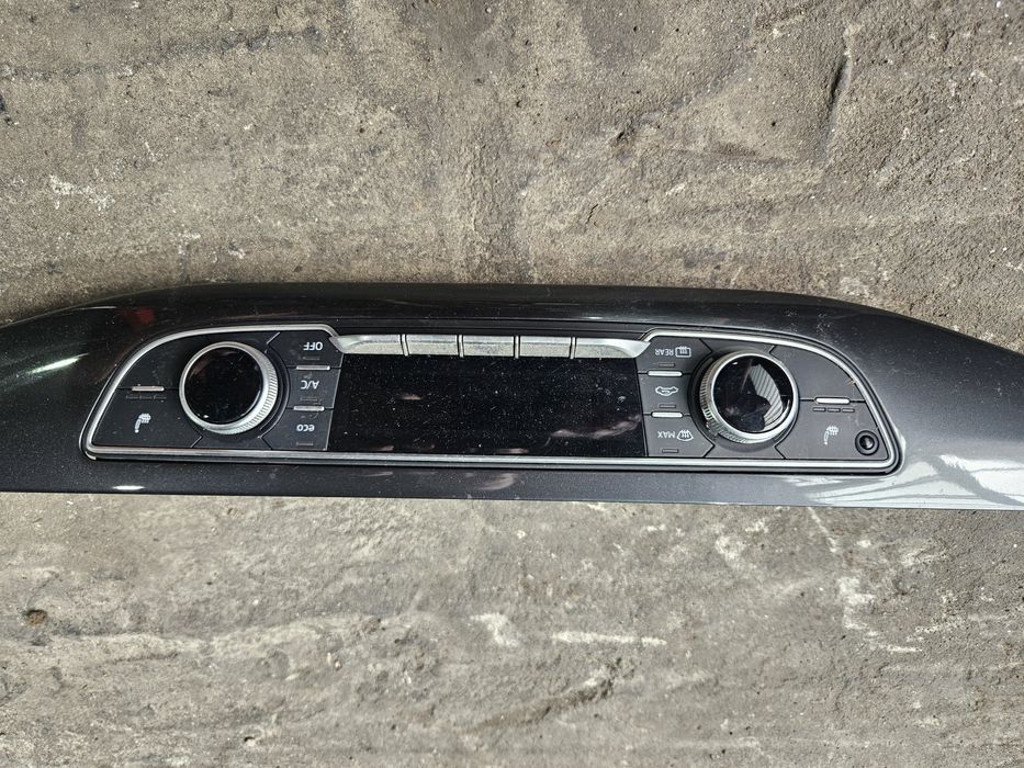 Управление климатик за Audi Q7 4m