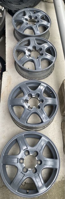 Jante Toyota Roti Toyota Hilux Landcruiser