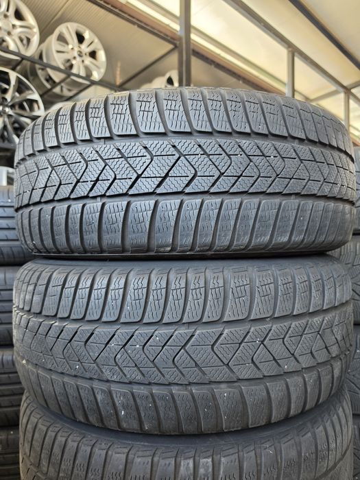 2 Броя 245/45/18 Pirelli 6,5mm 22dot