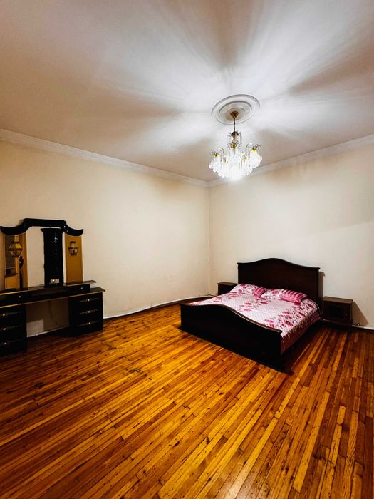 Большая дача в Кибрае - сауна, бассейн, бильярд, теннис, кухня, мангал