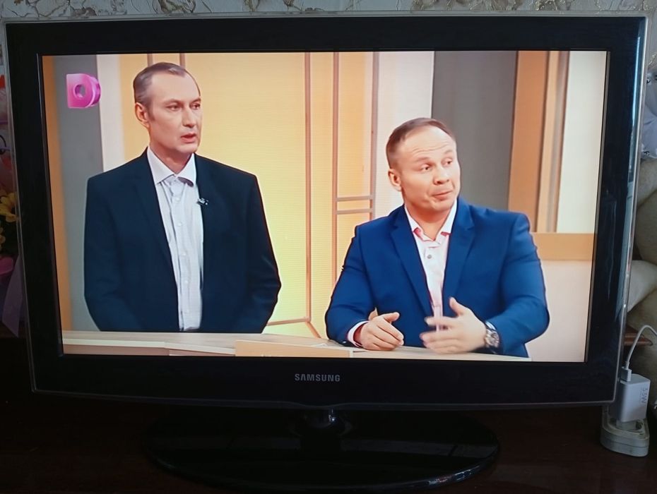 Телевизор Samsung