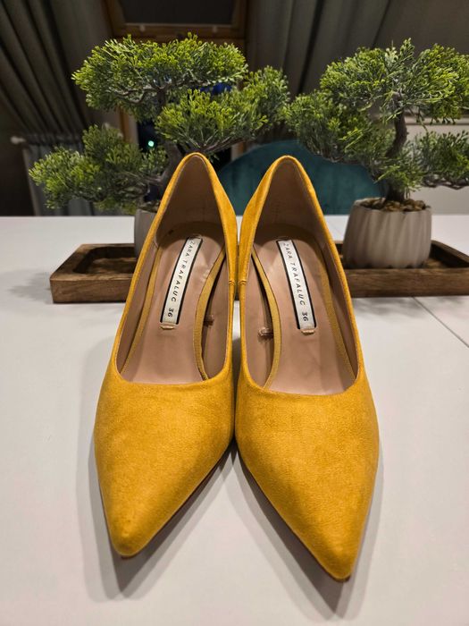 Дамски обувки на ток - жълти
