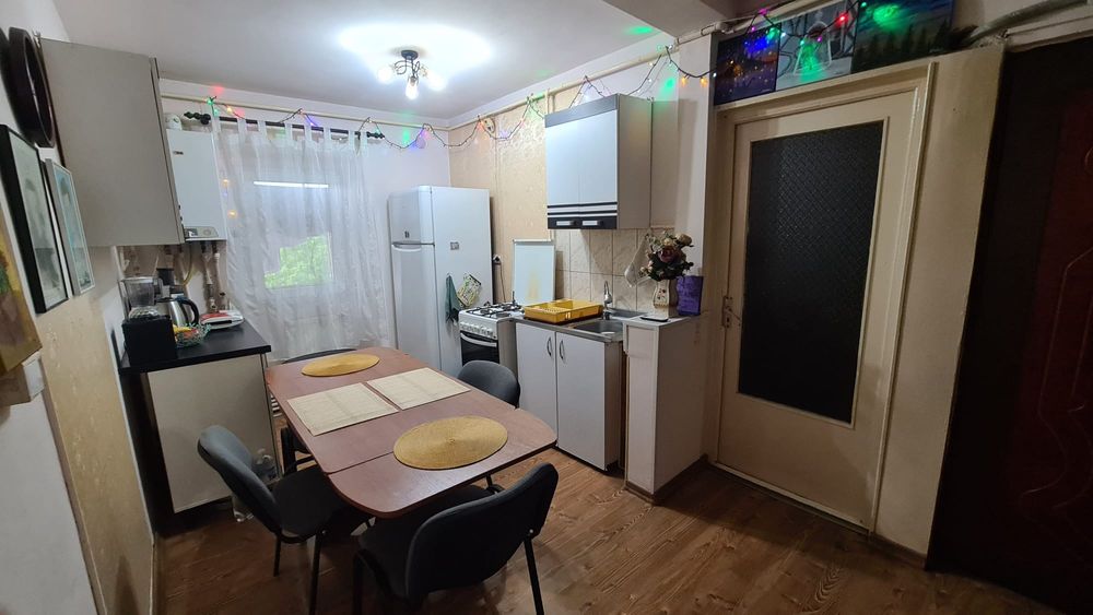 Vânzare apartament 2 camere  – locație excelentă, direct proprietar ,fără comision