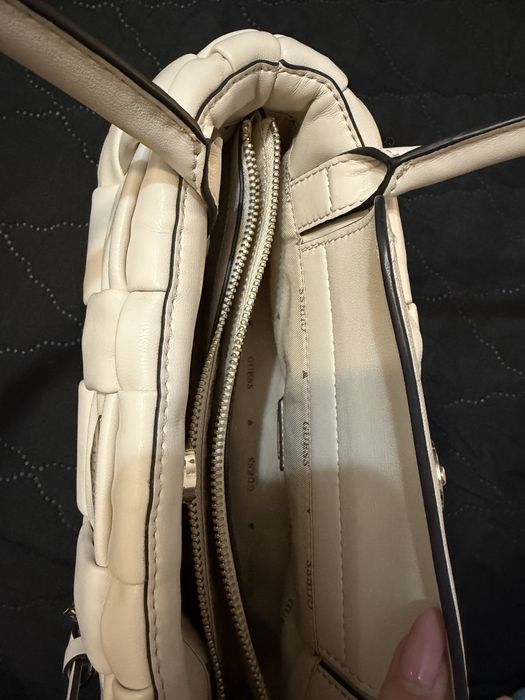 Оригинална чанта GUESS