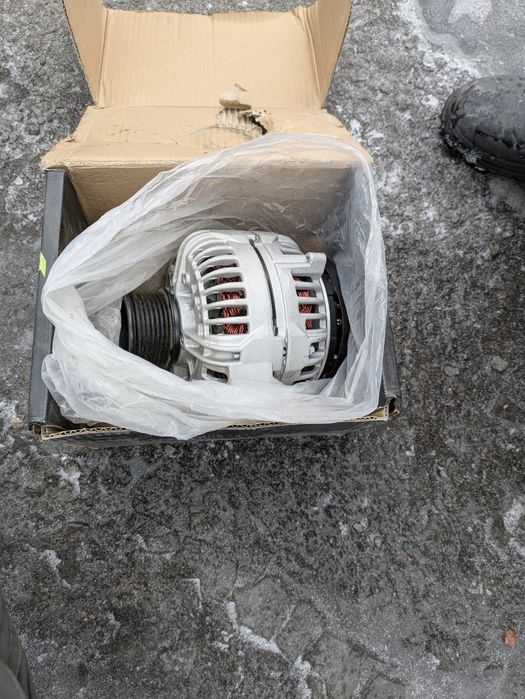 Продам Генератор