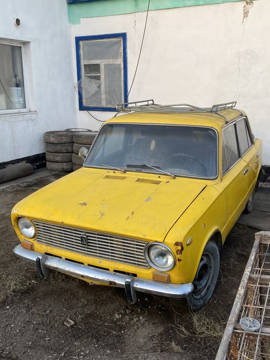 Продам две жигули на полном ходу
