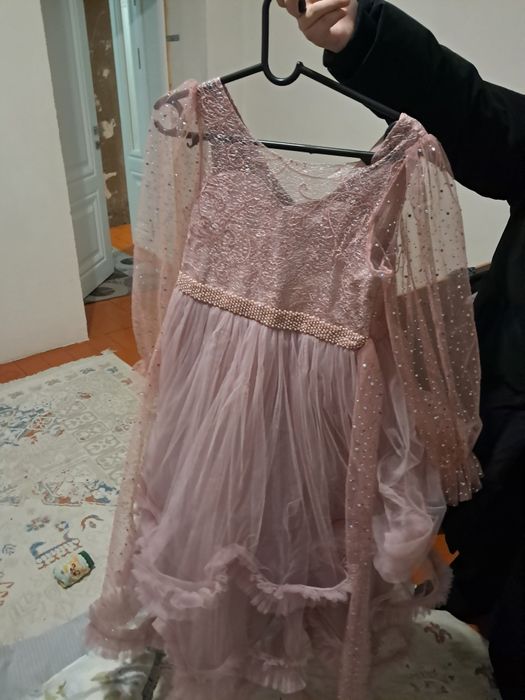 Продаётся платье