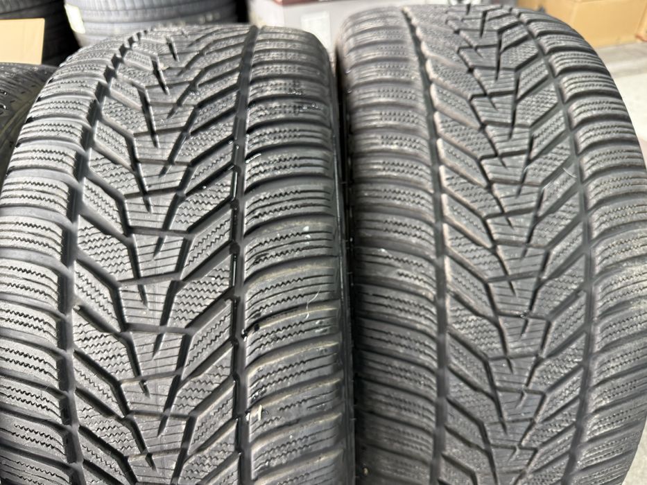315/30 R22 + 275/35 R22 HANKOOK WINTERCEPT EVO anvelope BMW X5 X6