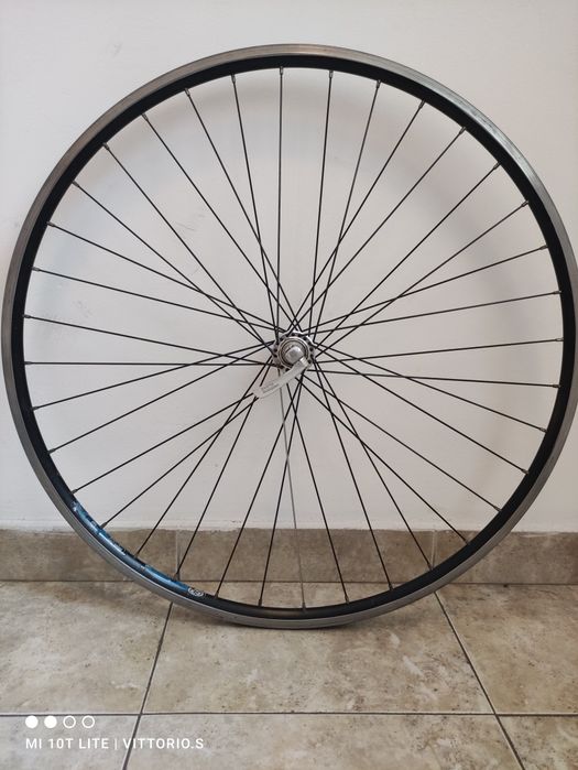 Предна шосейна капла с главина Shimano 105