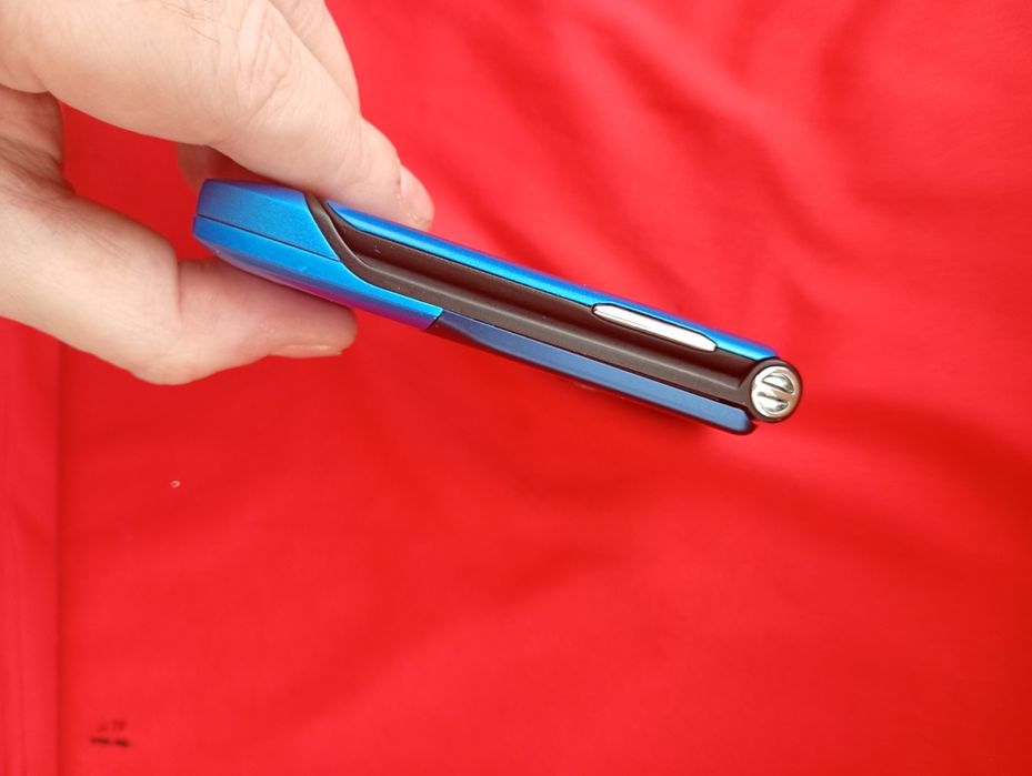 Motorola V3  ( decodat, refurbished)