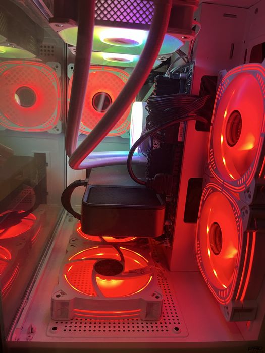 Vand pc gaming i5 14600kf cu rtx 3070