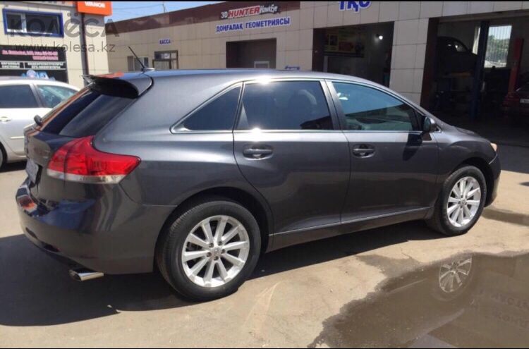 Продам машину Toyta Venza