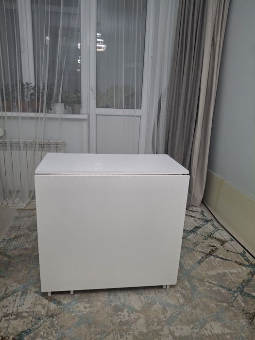 Стол -книжка белый