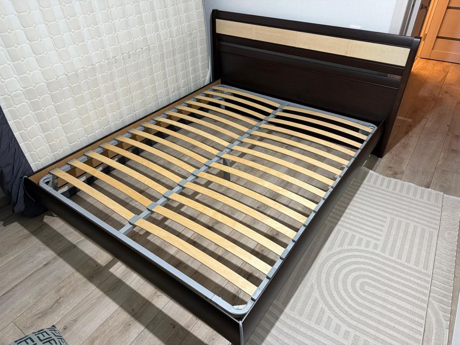 Кровать 200х160