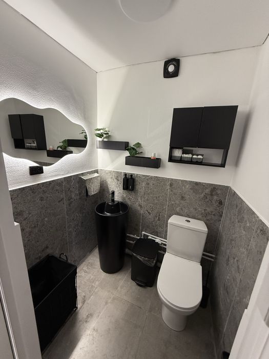 Сдается кресло в салоне