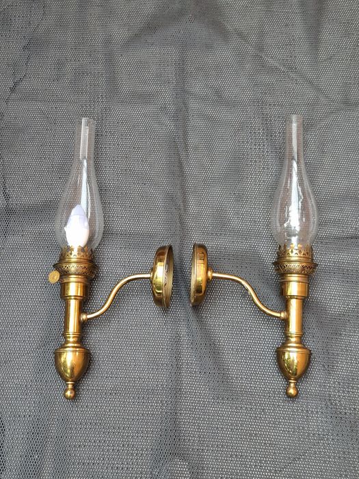 Aplice electrice, vintage