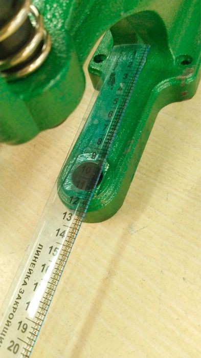 Ручной пресс для фурнитуры