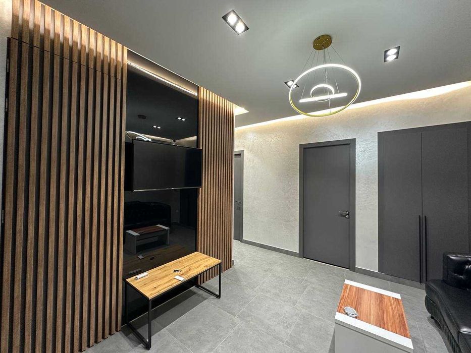 Аренда офиса с мебелью и парковкой ор-р ЦУМ, Школа №110, Кафе BON!