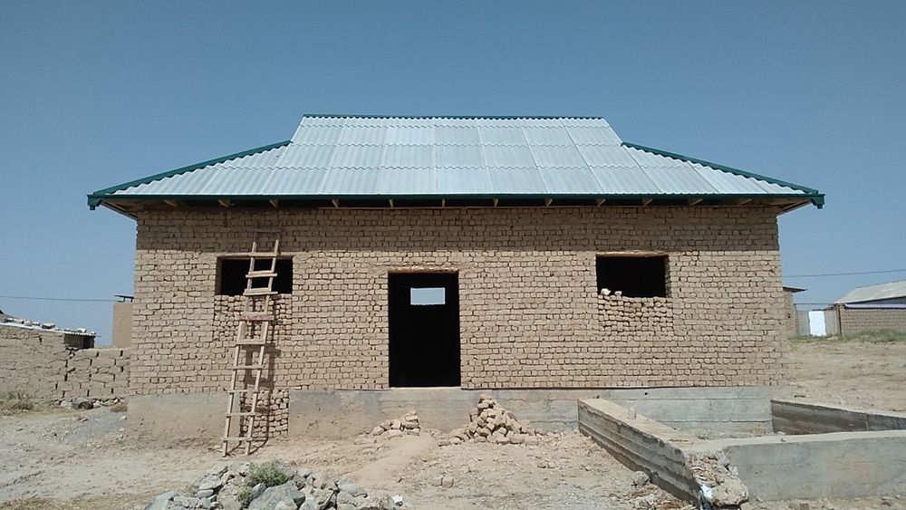 Sirochna sotiladi narxi kelishiladi oʻtib beriladigan joyi bor Zomin q