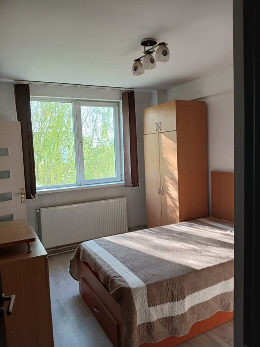 Închiriez apartament 2 camere Brazda