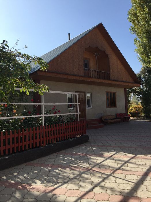 Продам дом с большим участком