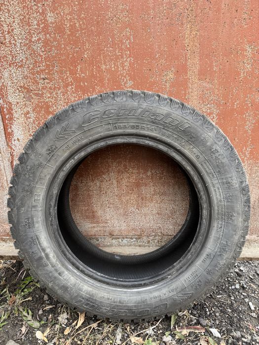 Зимняя резина 185/65/14