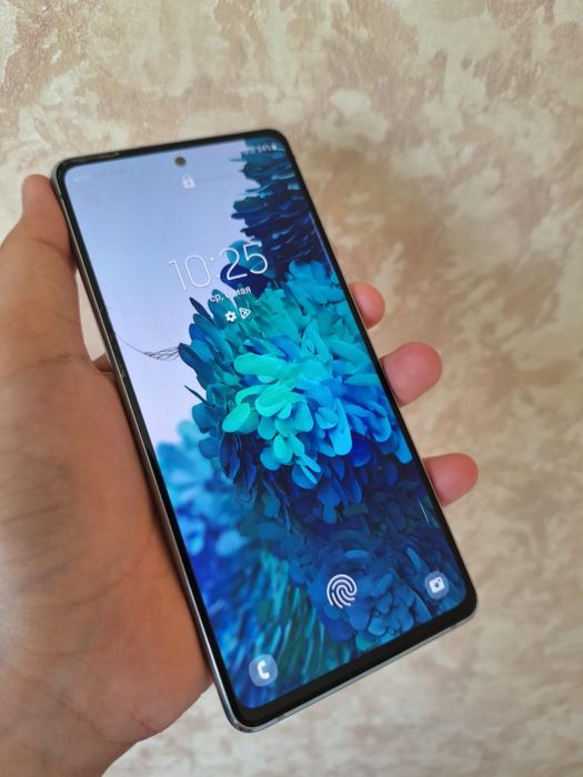 Продам самсунг с 20фе 5g