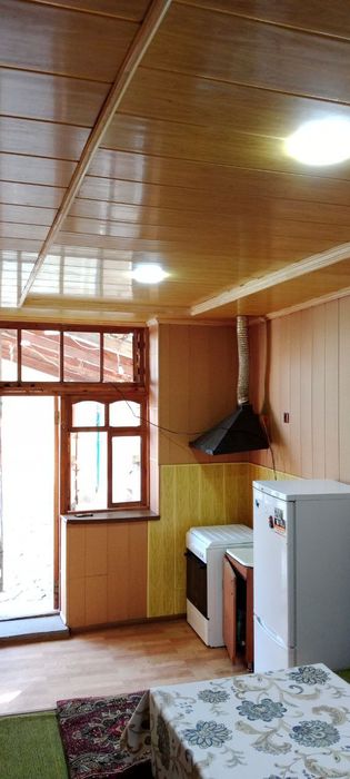 Уй срочно сотилади