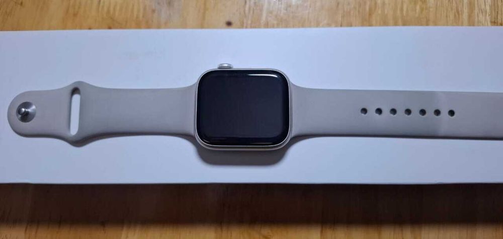 Apple Watch Series 7 45мм.