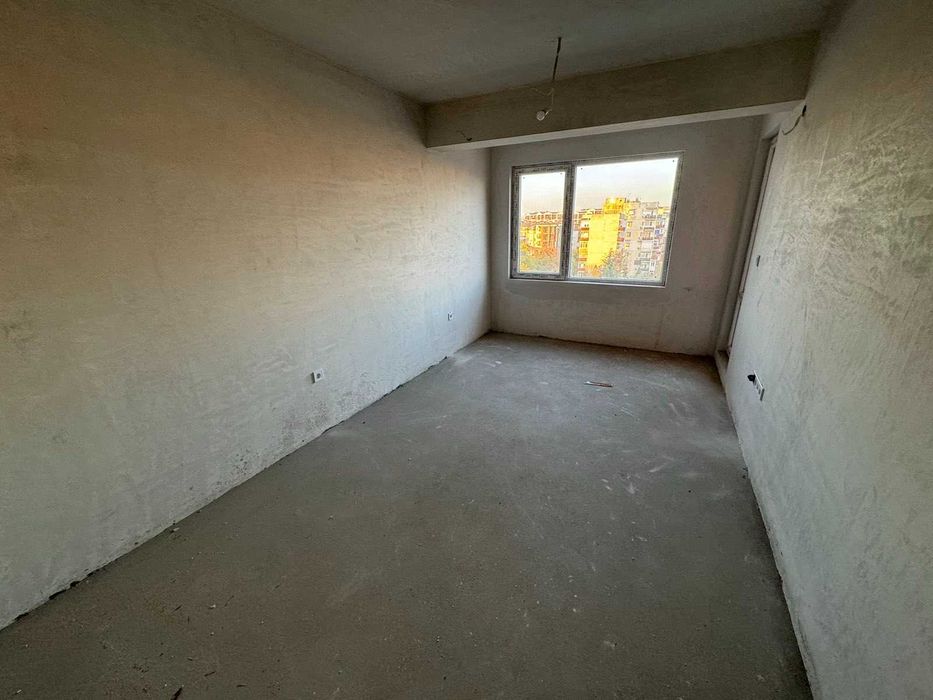 Продава се Тристаен апартамент в Пловдив, Тракия - 121 кв.м за 626 €/кв.м - Снимка #4