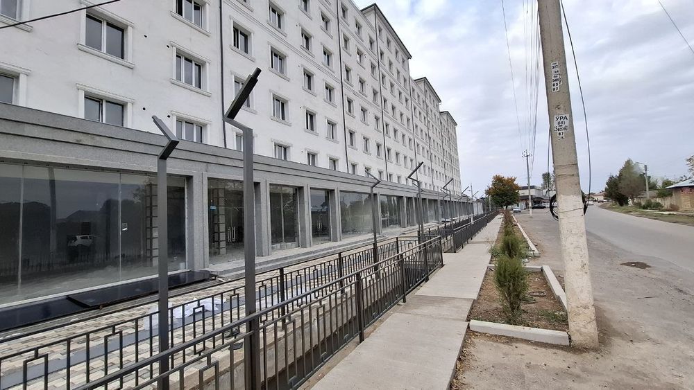 8 etajlik dŏmni 2 etajida 4 honalik kvartira sotiladi