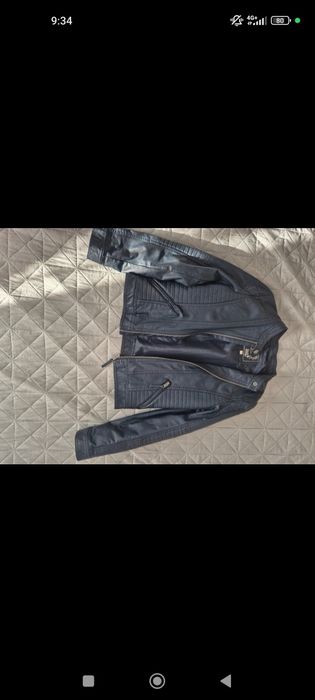 Geaca de piele fete