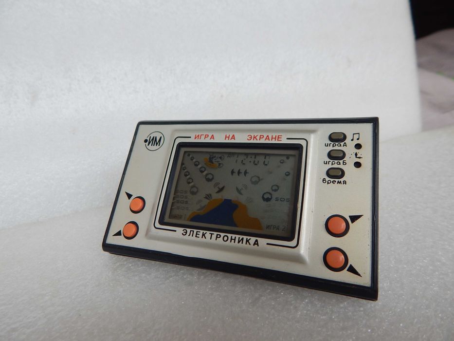 Ретро Игра Руска Електроника Падащи Метероиди