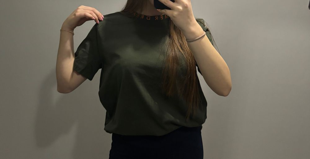 Намалени последни бройки- М,Л и ХЛ