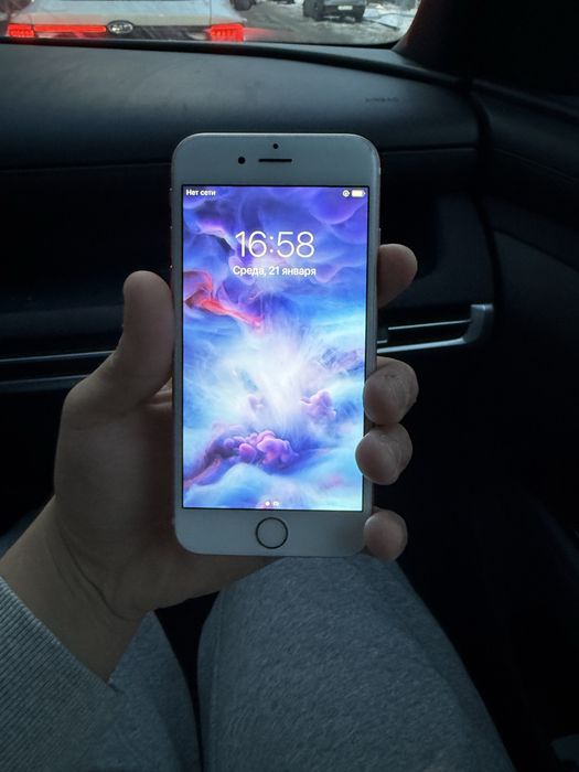 Айфон 6 с хорошем состояние.