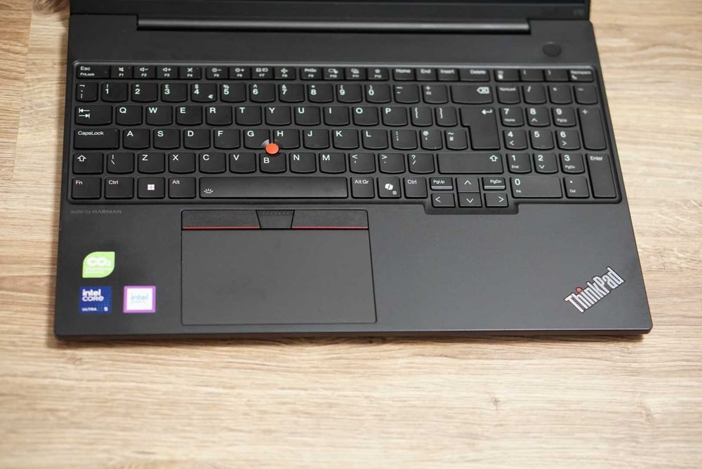 Lenovo ThinkPad E16 Gen 2 Ultra 5 125U 16GB DDR5 256GB SSD