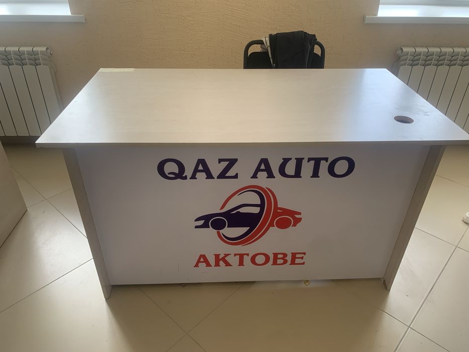 продам шкаф стол
