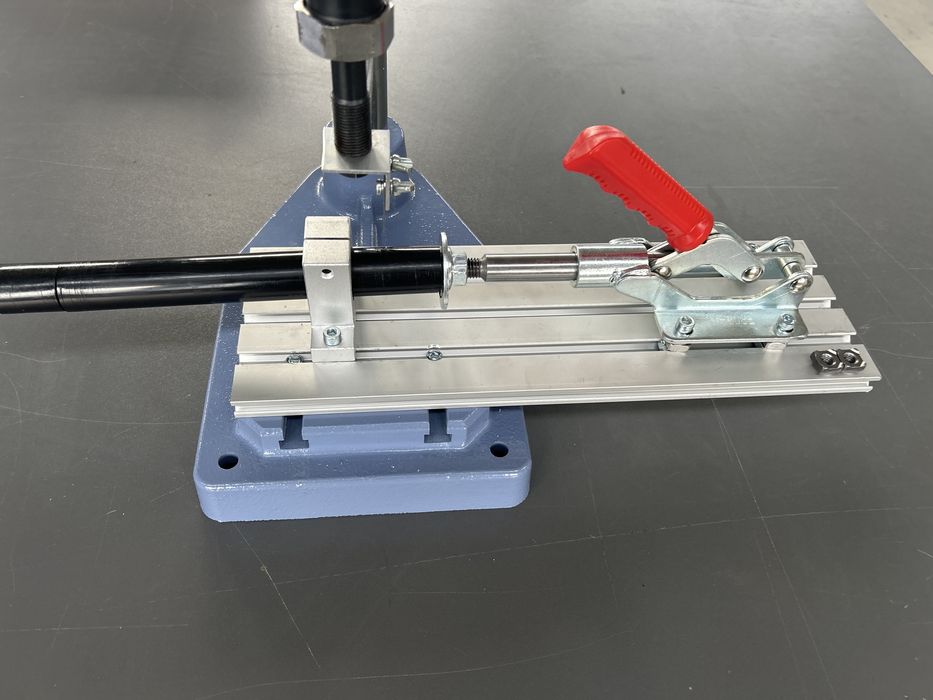 Алуминиев профил за работен плот 15 × 120/ 22,5 × 180