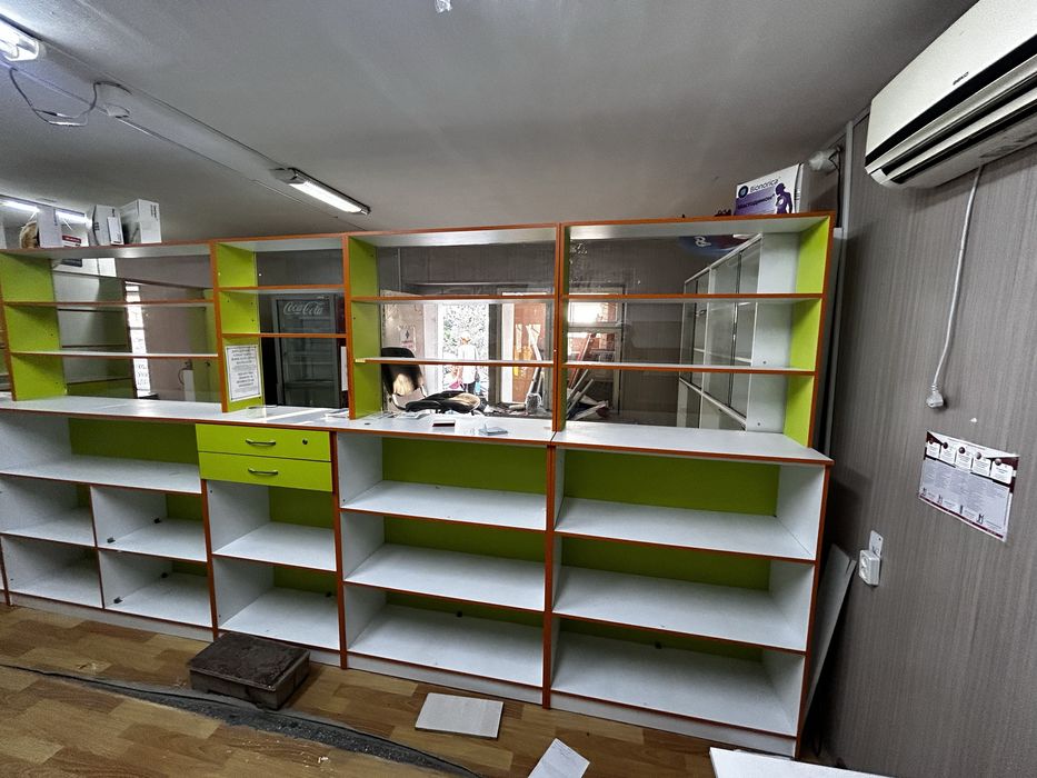 Продается витрина