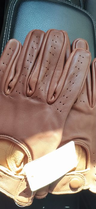 Кожени шофьорски ръкавици