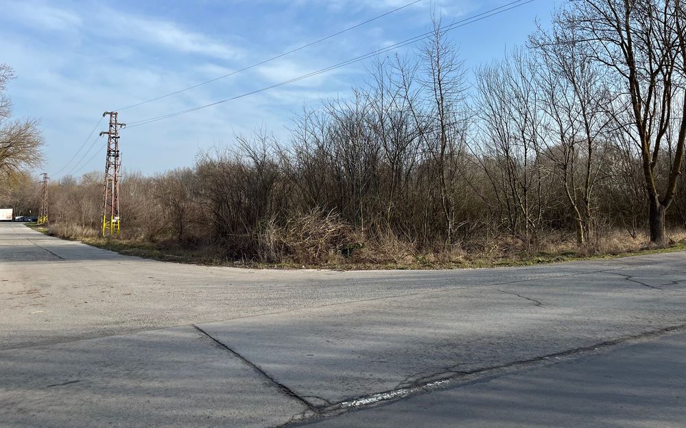 Продава се Парцел в Варна, Център - 600 кв.м за 43 €/кв.м - Снимка #4