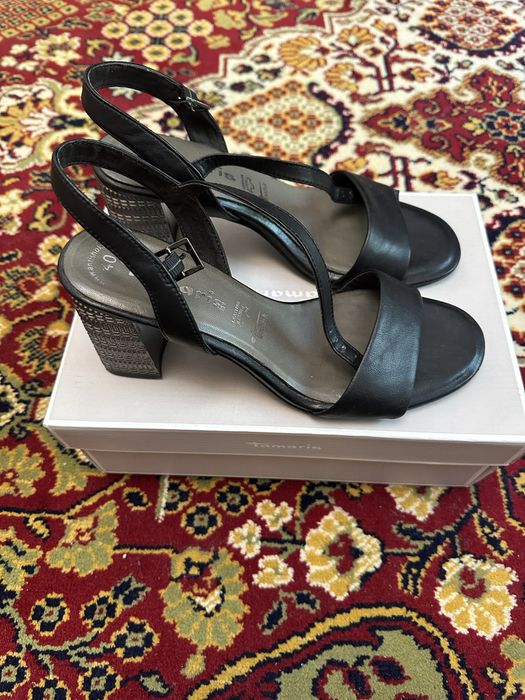 Туфли женские.