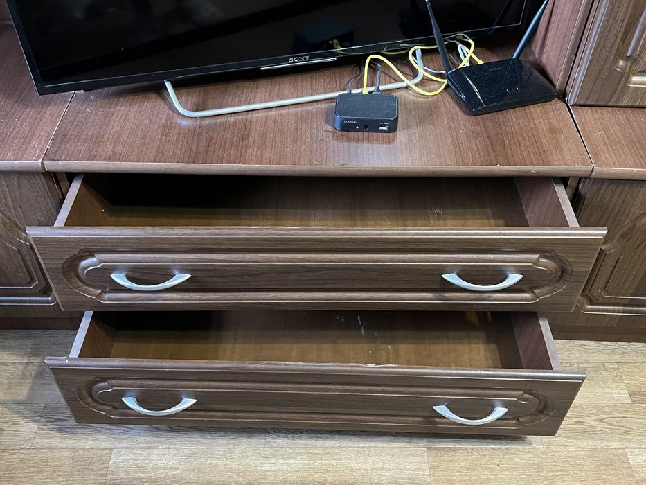 Стенка/шкаф