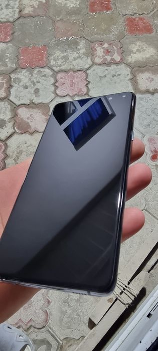 Samsung s 10 ga ekran sotiladi