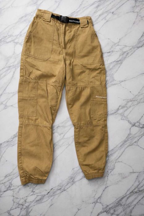 дамски карго cargo  панталон баленсиага бежов горчица с джобове и черен колан дъдлъг панталон camel balenciaga