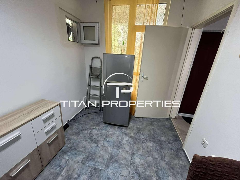 Дава се под наем Двустаен апартамент в Варна, ВИНС - 60 кв.м за 350 € - Снимка #1