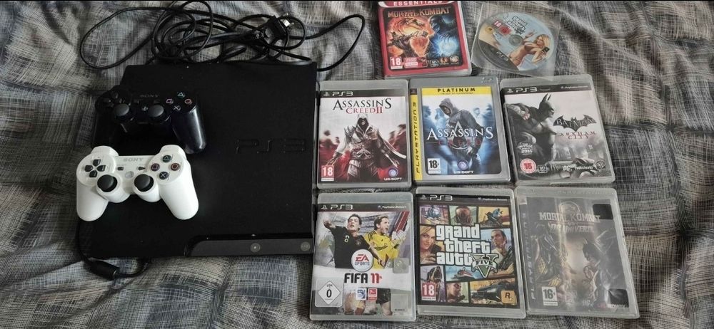 Playstation 3 конзола с  9 игри