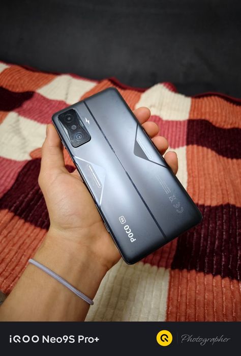 Обмен poco f4 gt 256/12+4