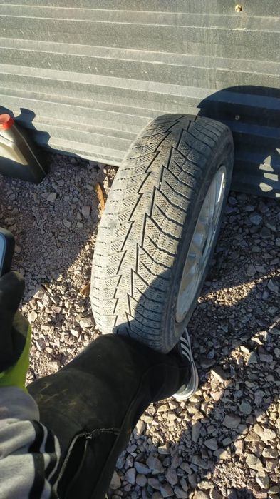 Продаются шины бу 15 размер