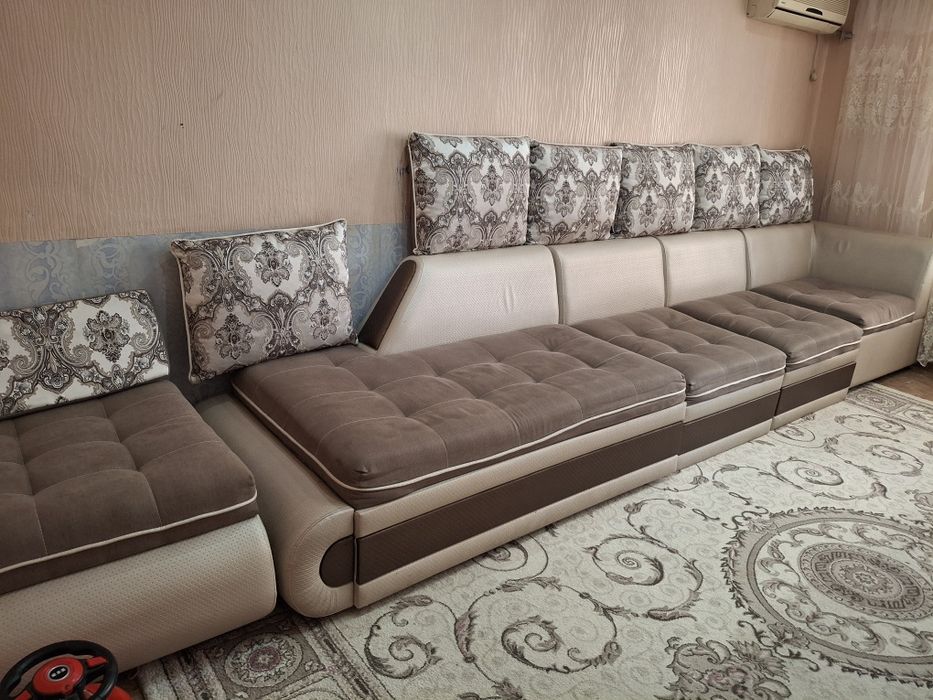 Продам диван в хорошем состоянии